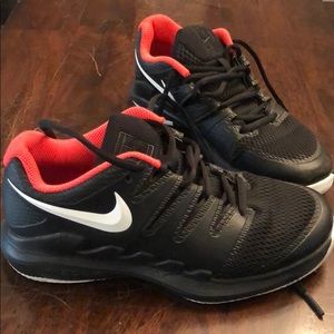 🎾 Nike Tennis Shoes 🎾